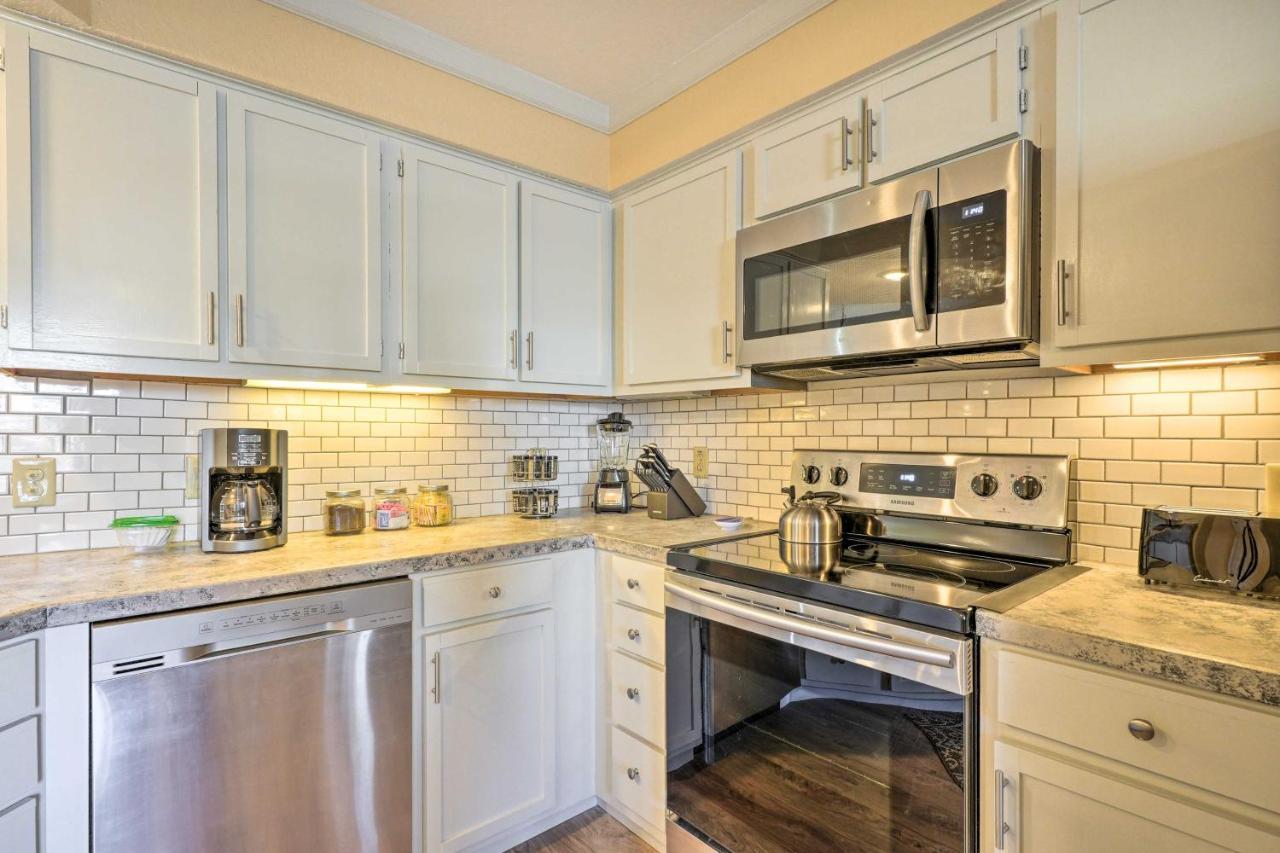Walk-In Condo At Pointe Royal Resort With King Beds! Branson Kültér fotó